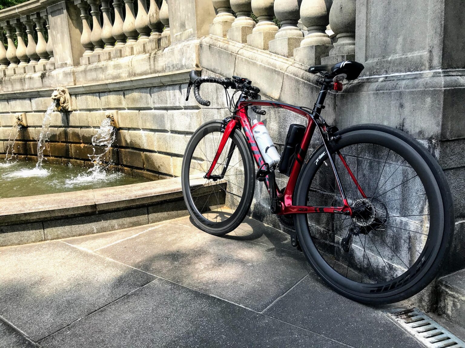 自転車 は どこ を 走る